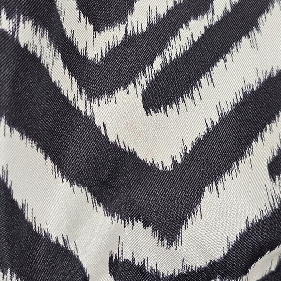 St. John Medium Cardigan Zebra Print Chain-Trim Knit Longline Wool Silk Sweater - Picture 7 of 7